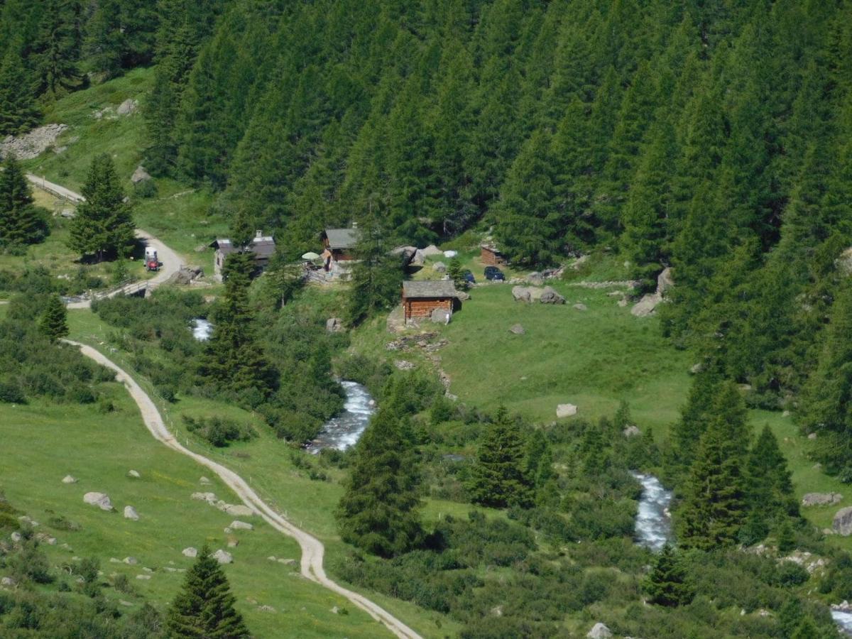 Hostel - Bormio - Livigno - Santa Caterina - Stelvio Sondalo Exteriér fotografie