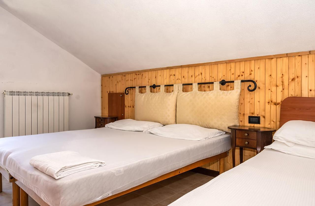 Hostel - Bormio - Livigno - Santa Caterina - Stelvio Sondalo Exteriér fotografie