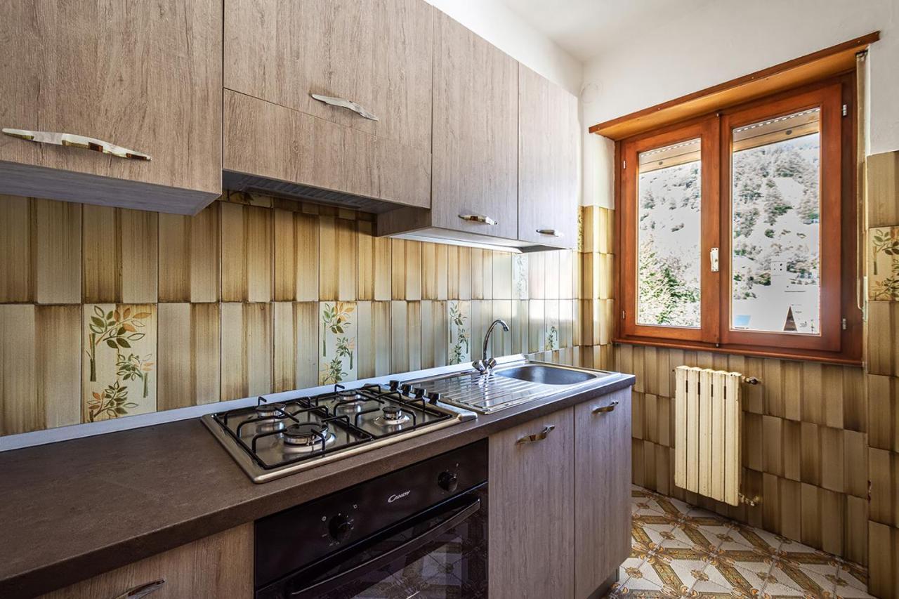 Hostel - Bormio - Livigno - Santa Caterina - Stelvio Sondalo Exteriér fotografie